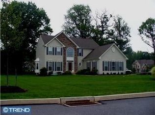 3232 Griggs Dr, Garnet Valley, PA 19060