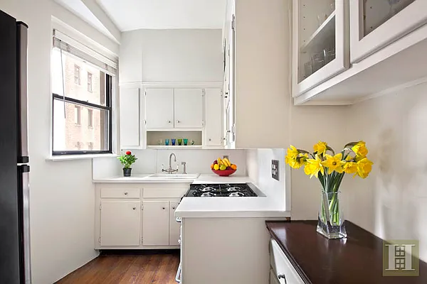 Sold by Halstead Real Estate | media 8