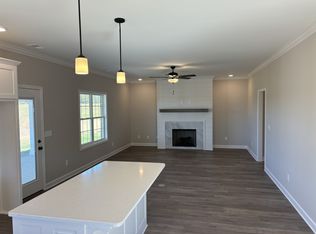 556 Dottie Dr, Gallatin, TN 37066