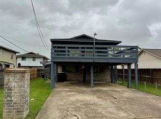 9035 Hollock St, Houston, TX 77075