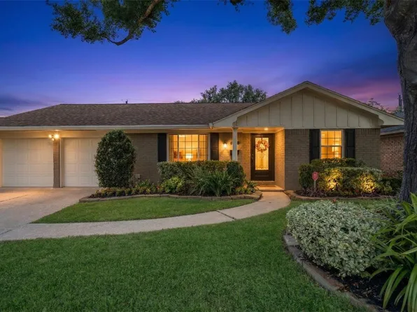 2523 Droxford Dr, Houston, TX 77008