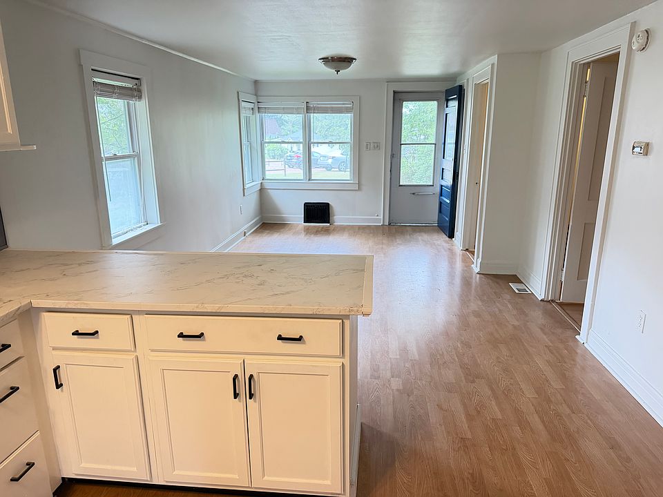 1st image of 120 Marble Island Rd