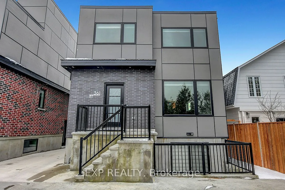 3 bed, $4,000 — Photo 1