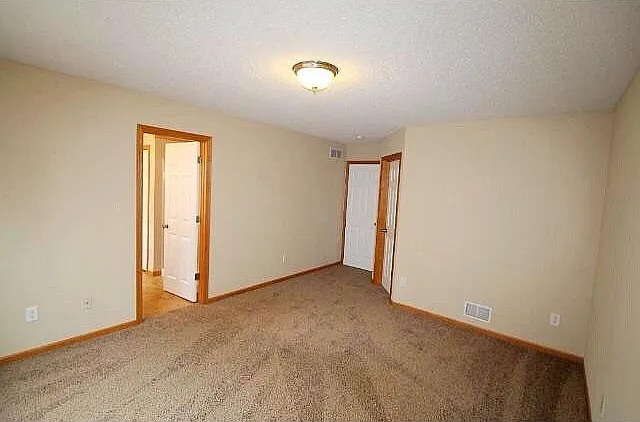 15652 Emerald Dr #10 — Photo 6