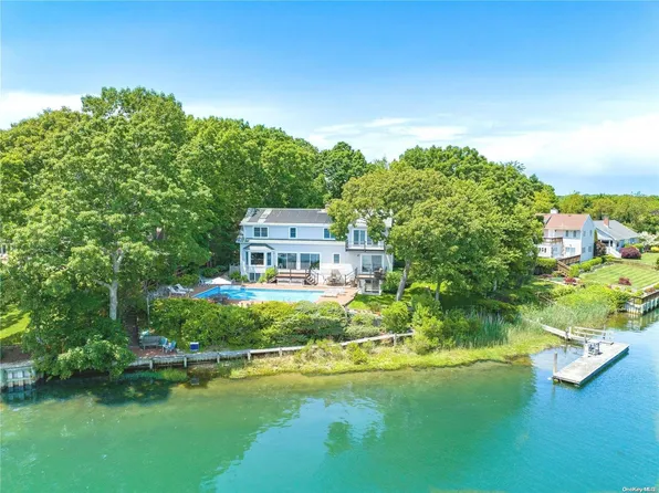 715 Dawn Drive, Greenport, NY 11944