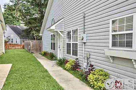 2nd image of 3054 Camelliawood Cir E