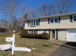 52 Federal St, Hamden, CT 06514