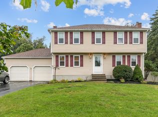 20 Fox Run Rd, Bellingham, MA 02019