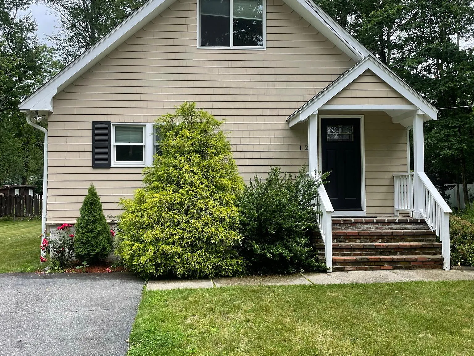 120 Wilmington Rd — Photo 3