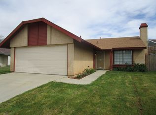 204 Meadowbrook Ct, Tehachapi, CA 93561