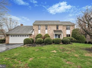 28 Beech Hill Dr, Newark, DE 19711