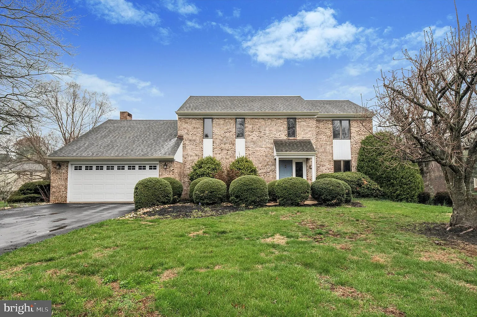 28 Beech Hill Dr photo 1
