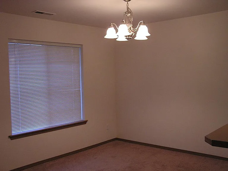 48 Beacon Dr #C — Photo 7