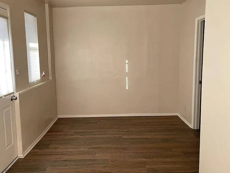 701 Utah St #A — Photo 4