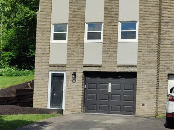 313 Joan Of Arc Ct, Clairton, PA 15025