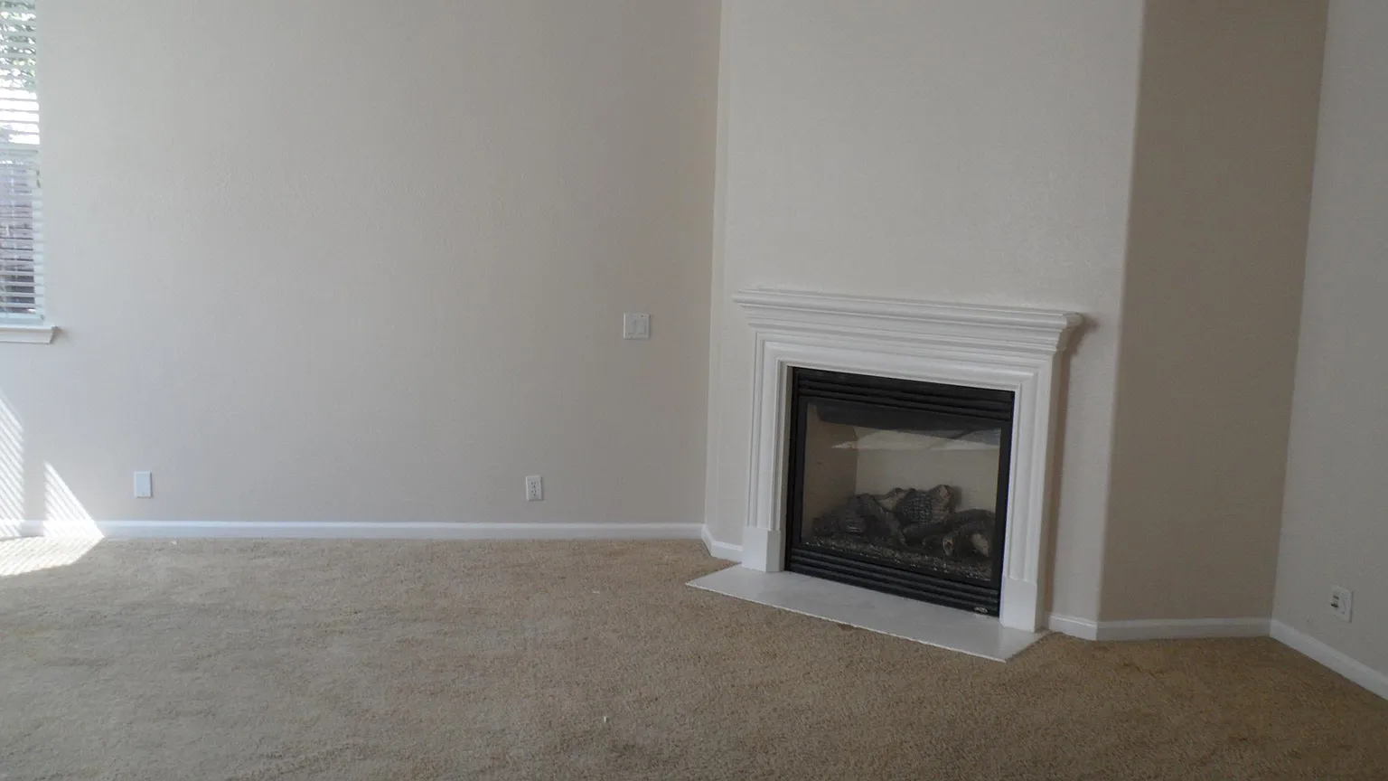 1220 Avignon Dr photo 1
