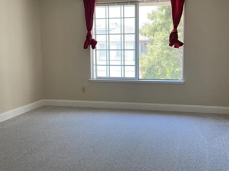 3200 Corbal Ct — Photo 12