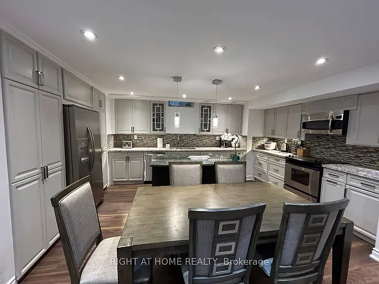 9 Alyssum Ct #LOWER — Photo 7