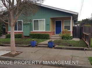 1593 Wright St, Santa Rosa, CA 95404