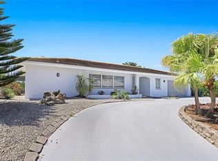 288 Grapewood Ct, Marco Island, FL 34145