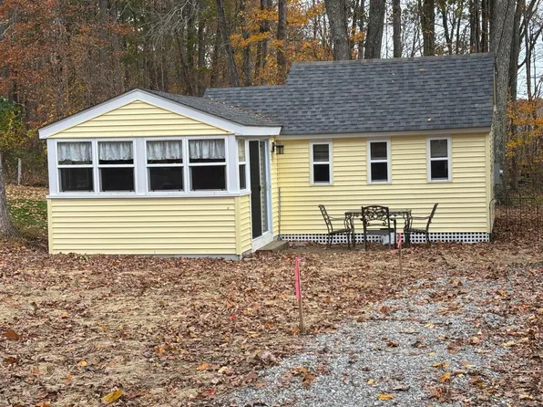 34 Gardner Lake Heights, Salem, CT 06420