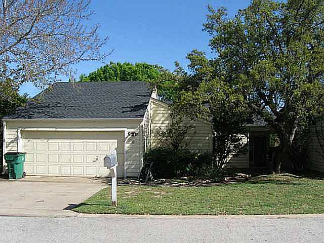 1st image of 307 N Cuernavaca Dr APT B