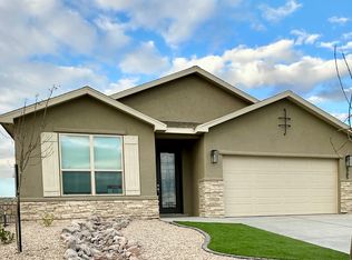 2065 Torreon Rd, Las Cruces, NM 88012