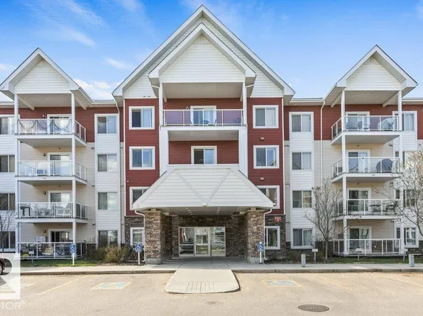 2207 44th Ave NW #409, Edmonton, AB T6T 0T2