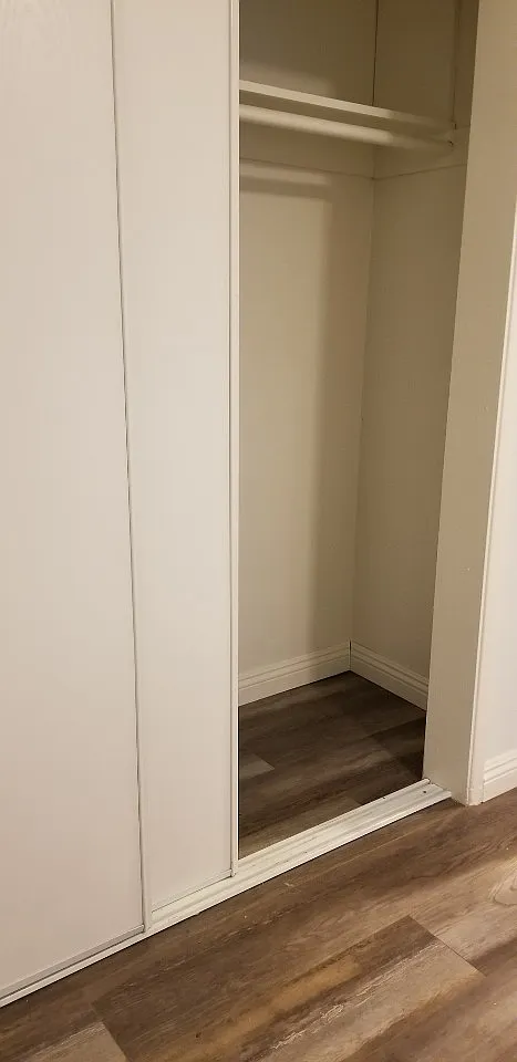 2 bed, 942 sqft, $1,100 — Photo 2