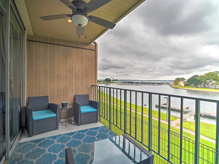 12600 Melville Dr #328 — Photo 7