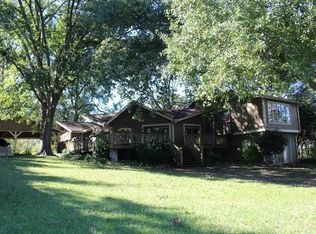 157 Rivoli Point Rd, Westminster, SC 29693