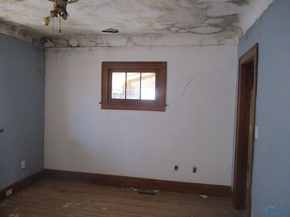 5th image of 3807 Willys Pkwy