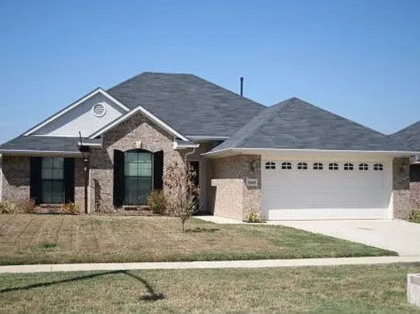 5024 General Polk Dr, Bossier City, LA 71112