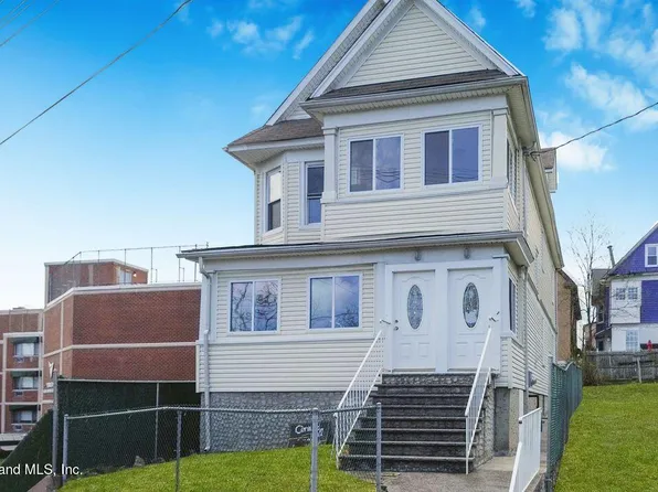 122 Castleton Ave, Staten Island, NY 10301