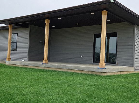 2nd image of 103 Bowz Dr