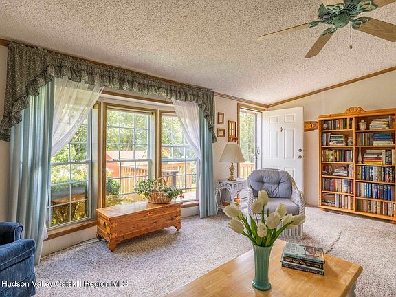 5th image of 248 Hubbard Road