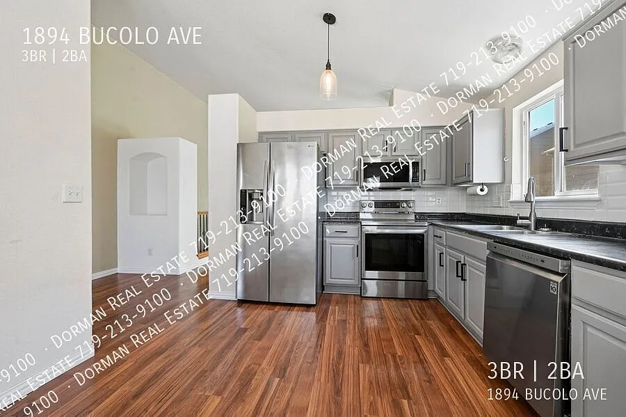 Move-In Special - $500 Off First Month's Rent - Bright Rancher In Colorado Springs, Unfinished Ba... — Photo 4