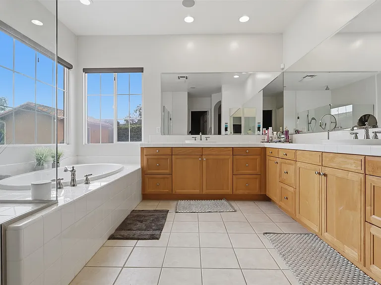 9651 Sagebrush Ave — Photo 69