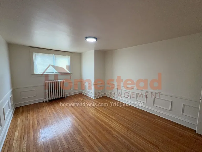 206 Ashby Rd — Photo 2