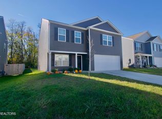9425 River Cane Rd, Mascot, TN 37806