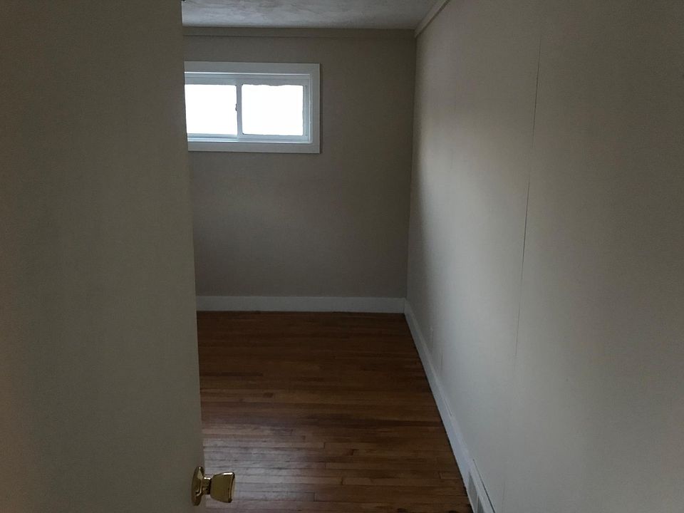1st image of 123 E 22nd Ave