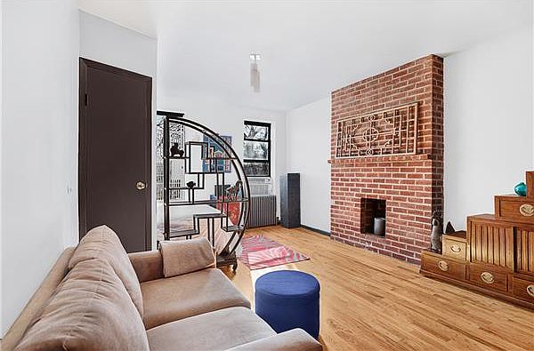 1st image of 26 Cornelia St APT 18