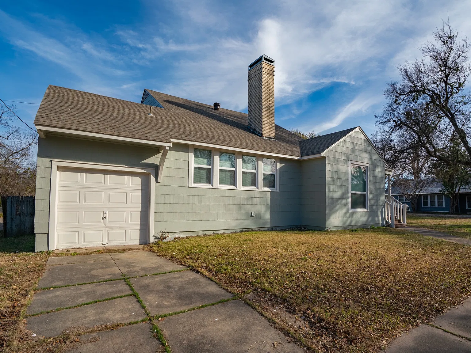 3 bed, 1548 sqft, $1,550 — Photo 3