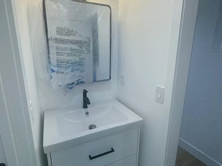 lower level full bathroom