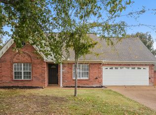 5740 Michaelson Dr, Olive Branch, MS 38654