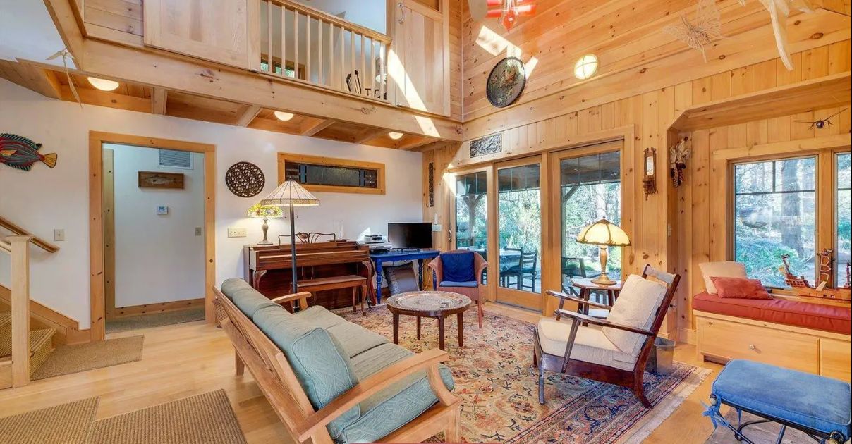  Living Room with piano