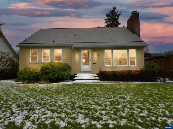 734 NW 34th St, Corvallis, OR 97330