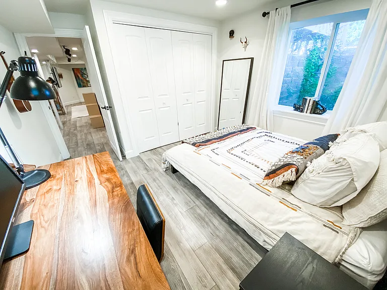 770 Loveland St #BASEMENT — Photo 5