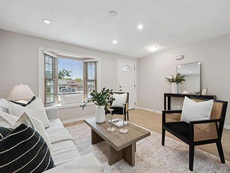 364 Imperial Rd S #1 — Photo 6