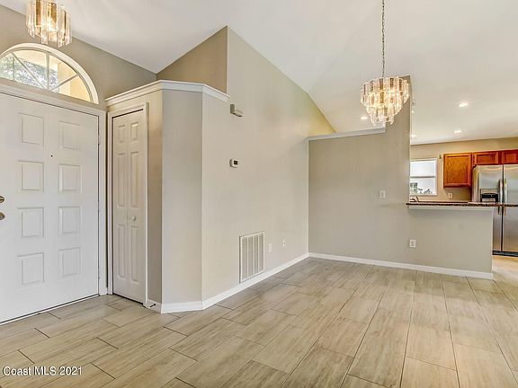 5th image of 6921 Mulberry Ct